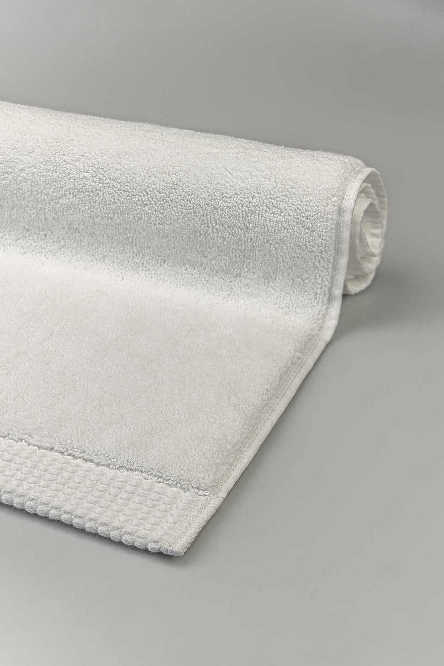 White Egyptian Cotton™ Bath Mat.